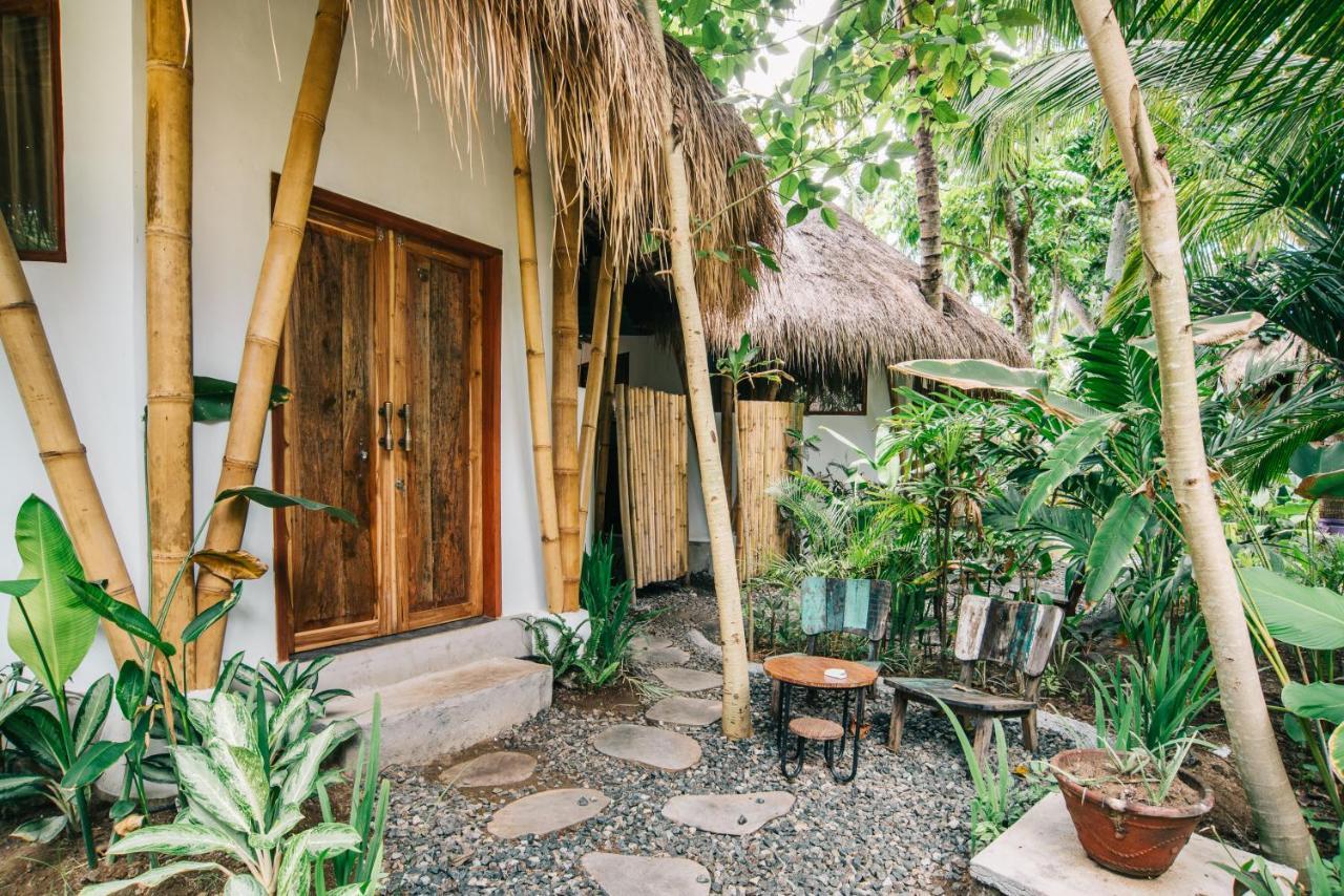 Mana Eco Retreat Hotel Kuta  ภายนอก รูปภาพ