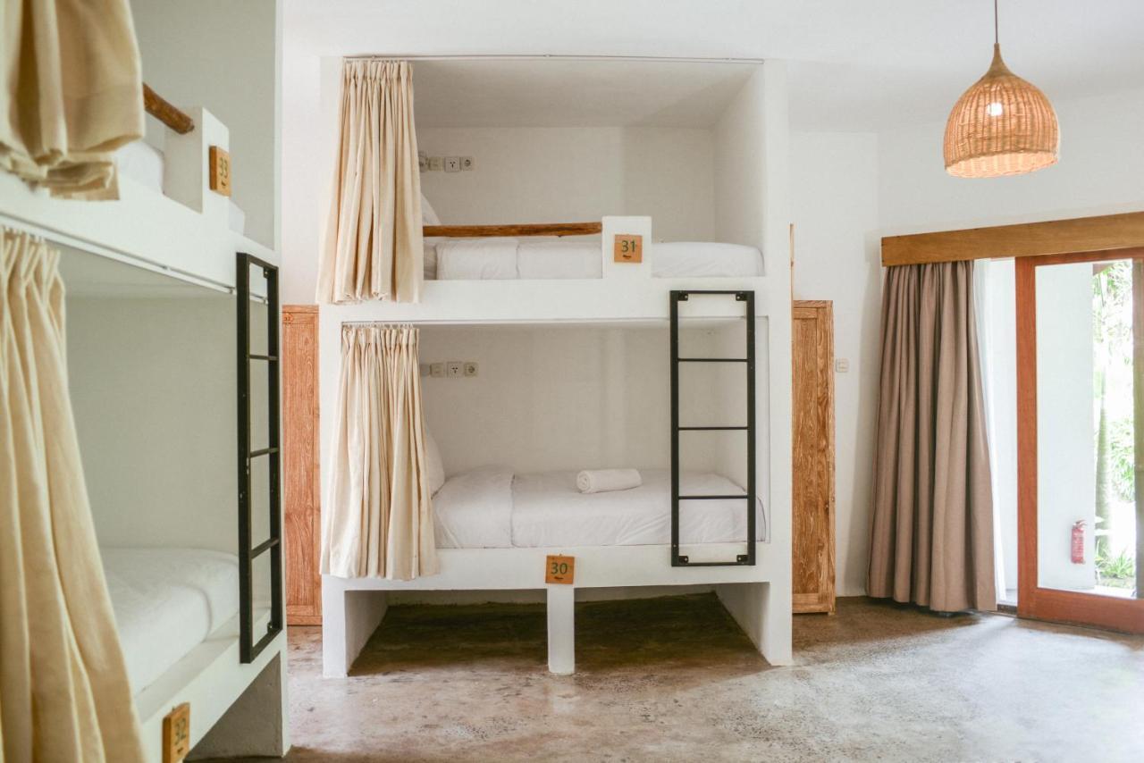Mana Eco Retreat Hotel Kuta  ภายนอก รูปภาพ