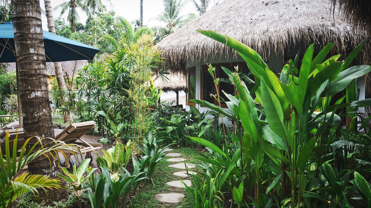 Mana Eco Retreat Hotel Kuta  ภายนอก รูปภาพ